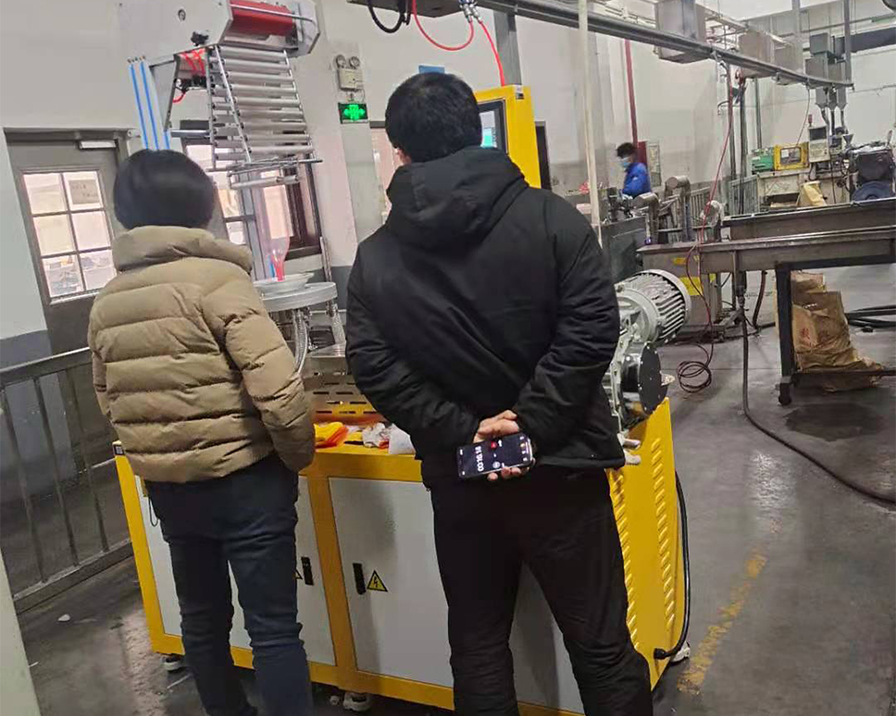 色母粒吹膜機用戶現場